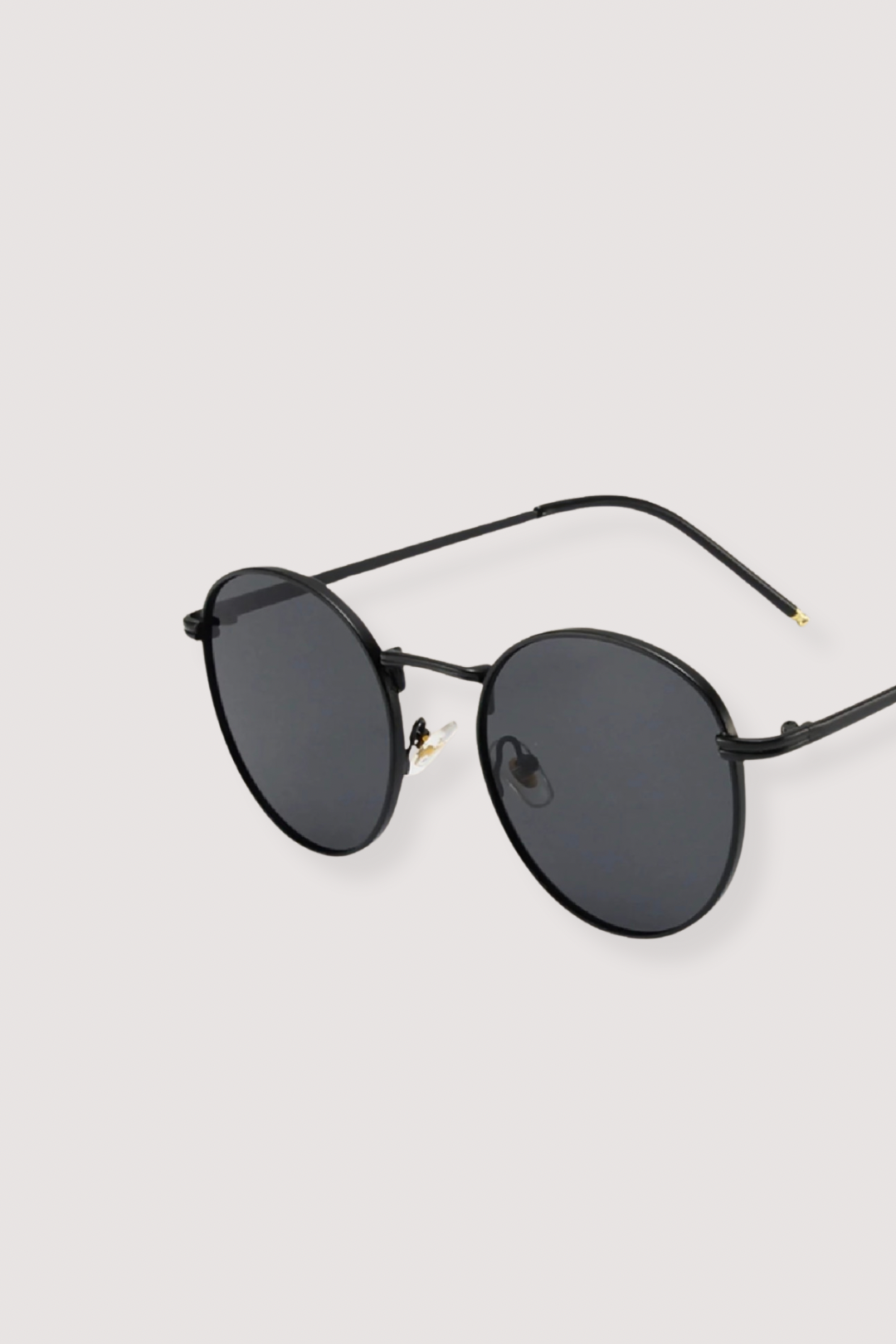 KATE SUNNIES - BLACK