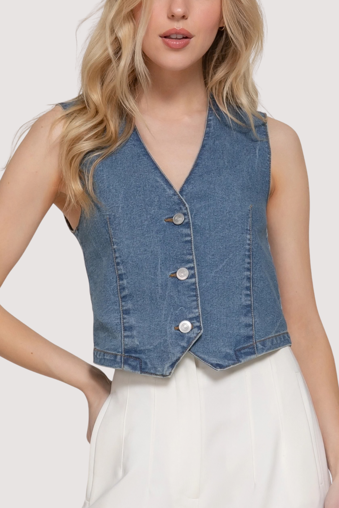 EMILIA VEST