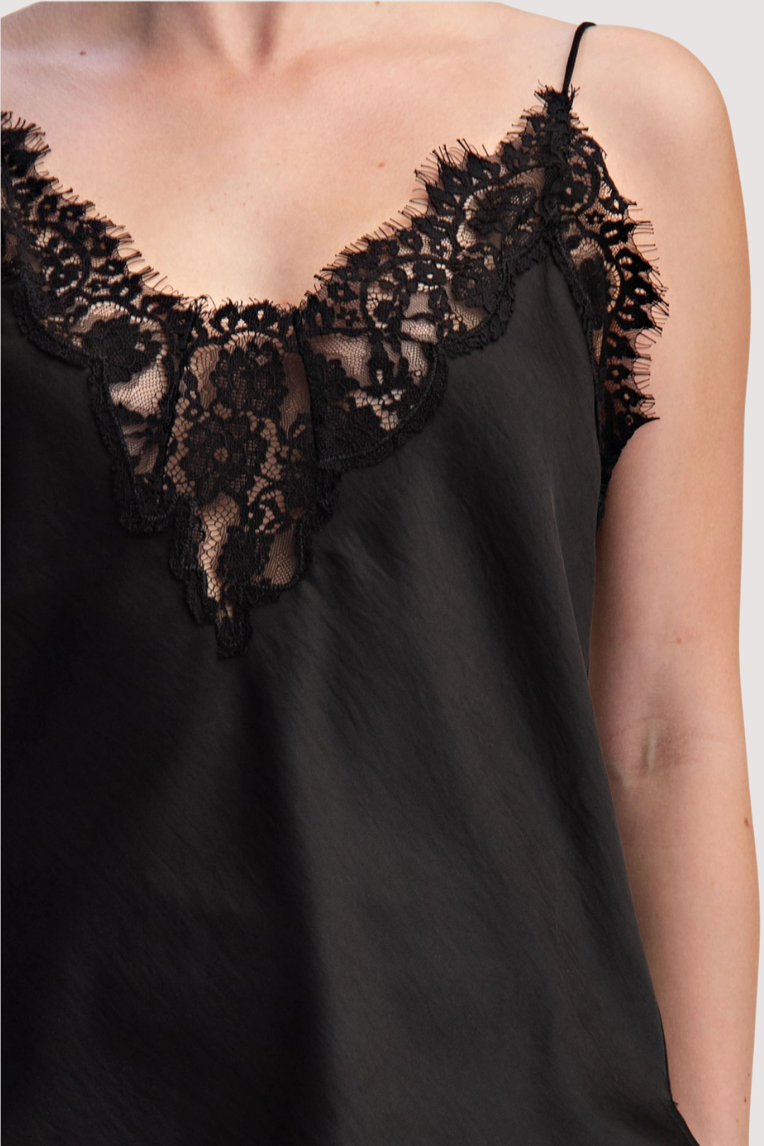 GRACE TOP