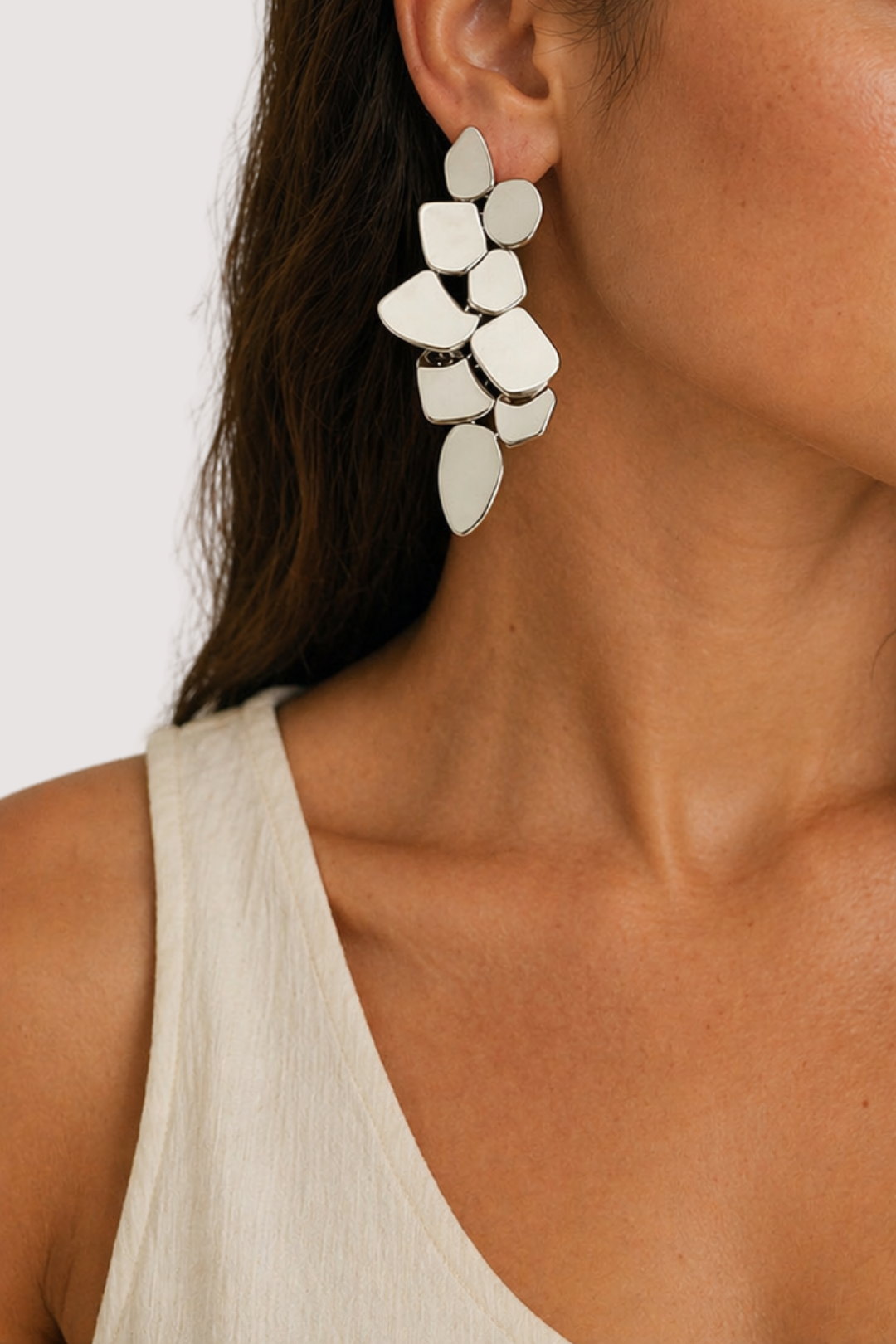 LEO DROP EARRINGS