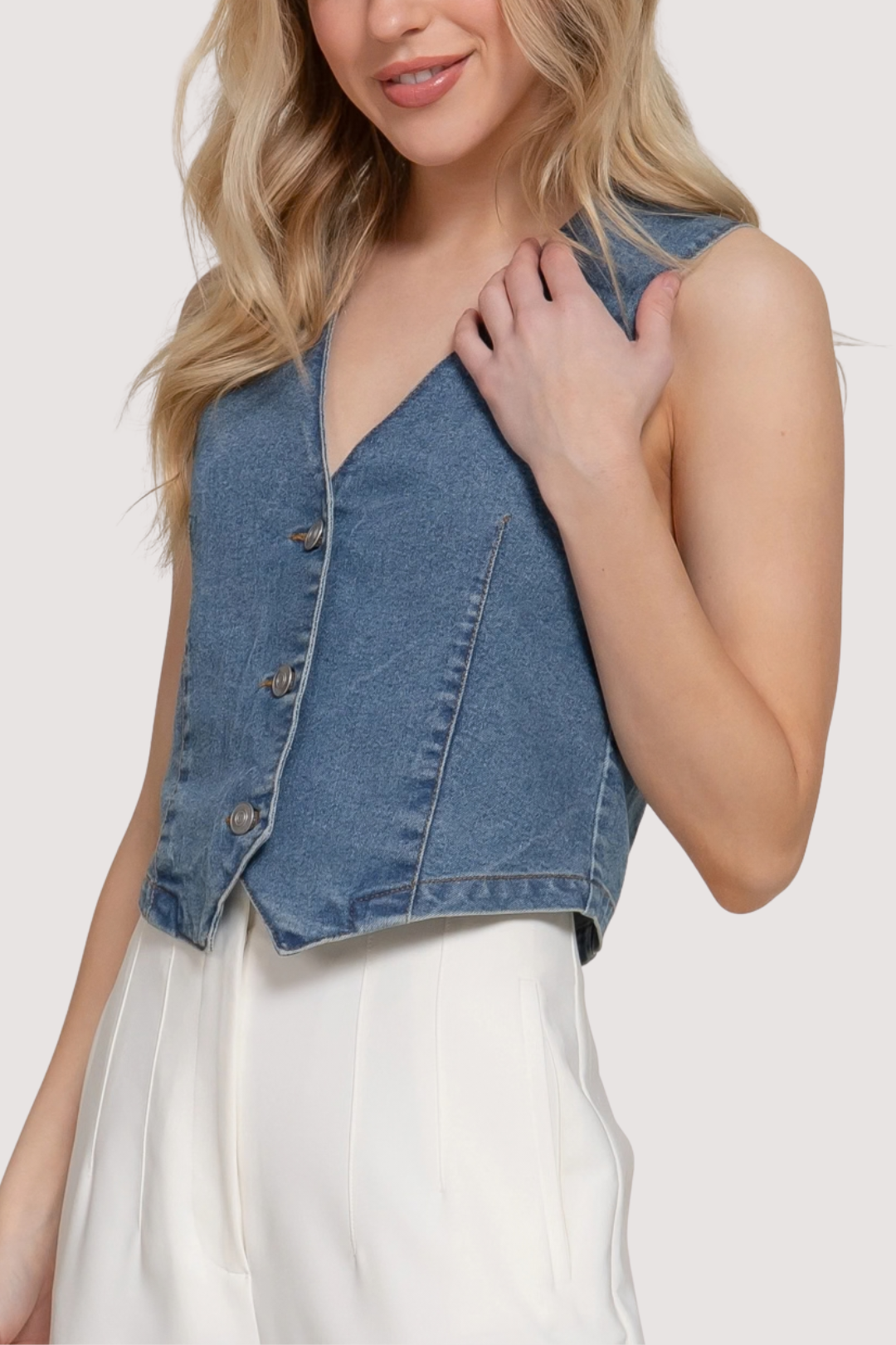 EMILIA VEST