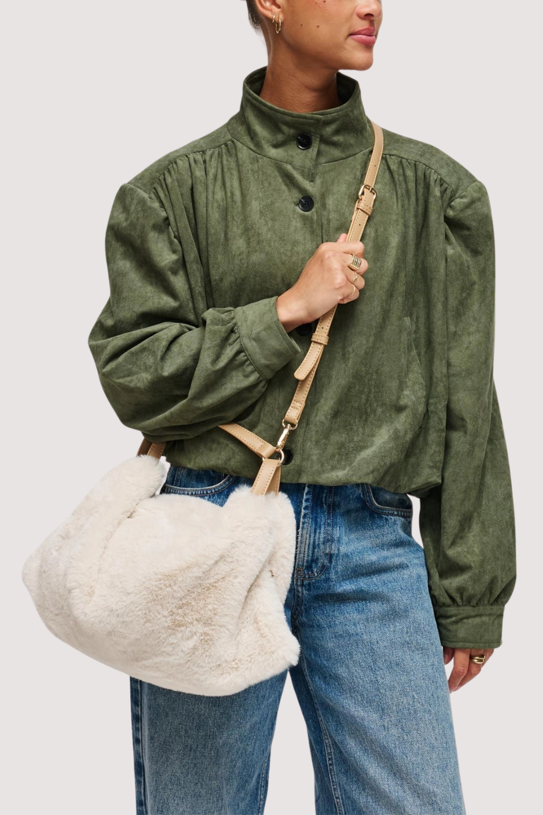 APRÈS TOTE
