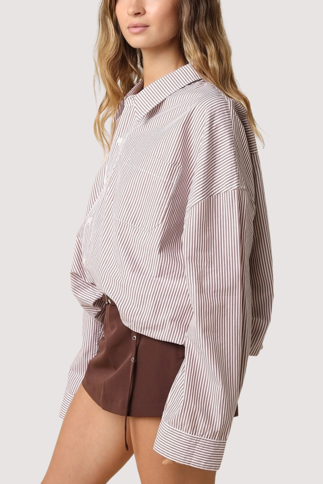 DELPHINE BUTTON DOWN