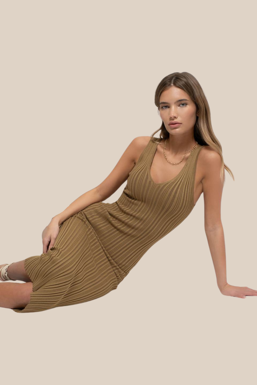 KORSA MIDI DRESS - OLIVE