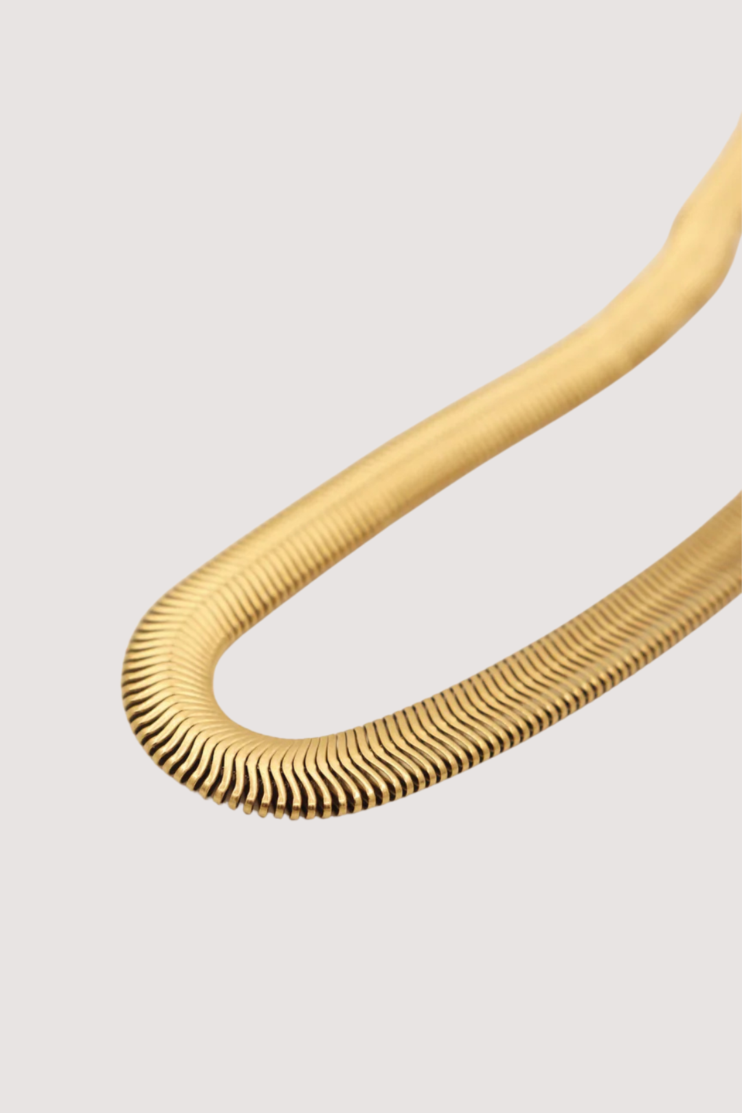 NOVA SNAKE NECKLACE