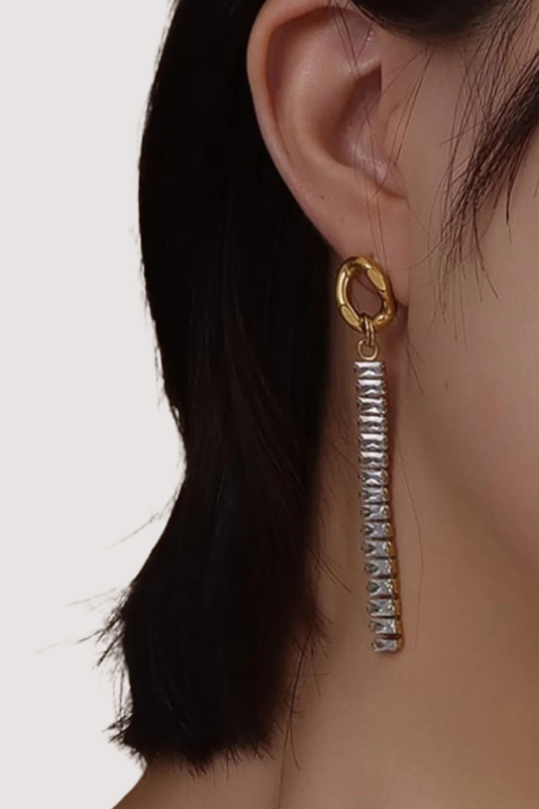 LUSTRE DROP EARRINGS